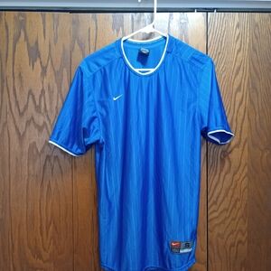 Nike Men’s Blue Athletic Short-Sleeve Shirt